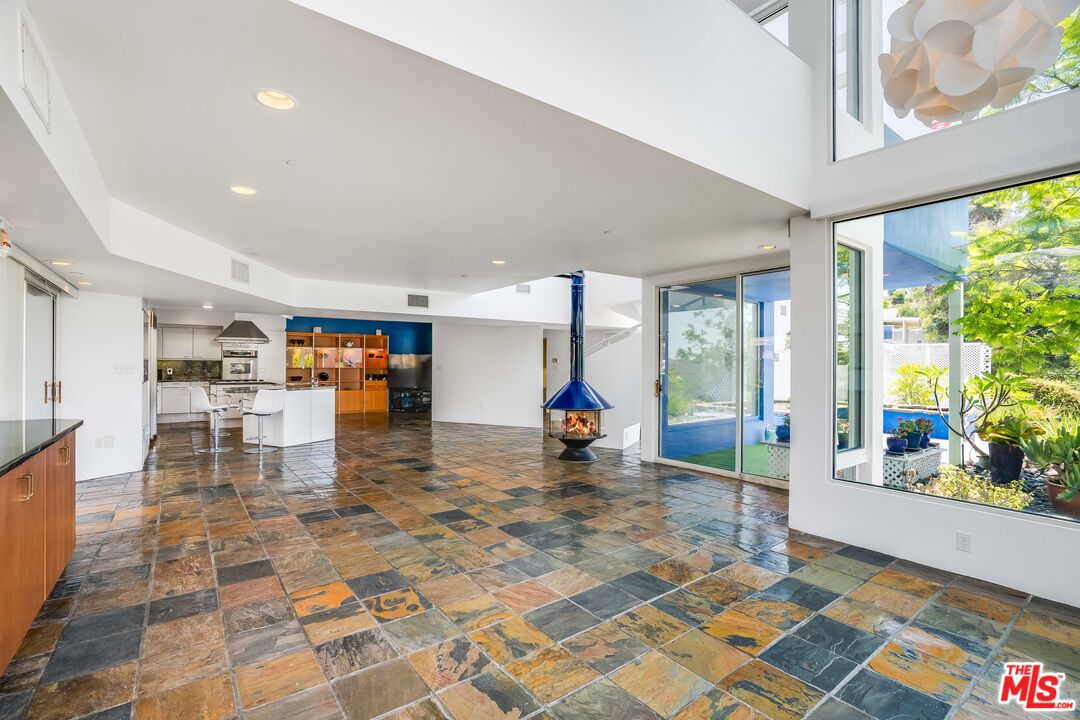 2397 Nalin Dr