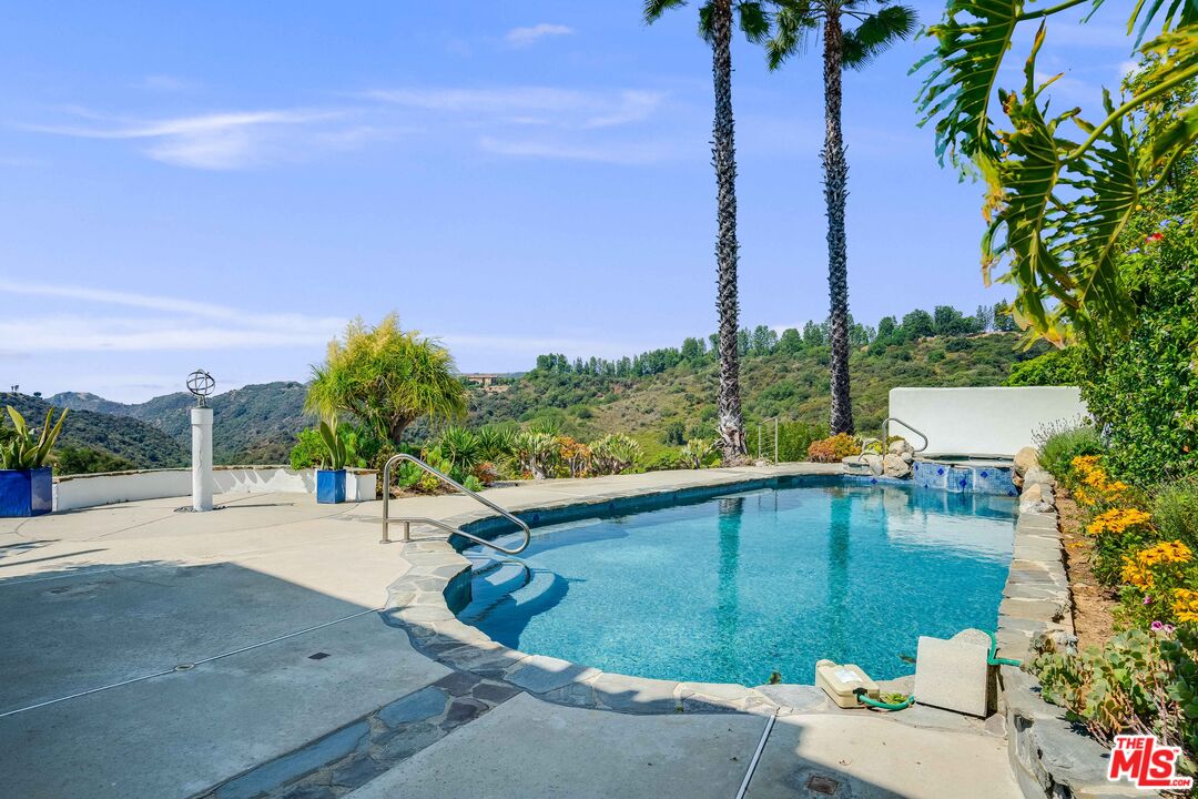 2397 Nalin Dr