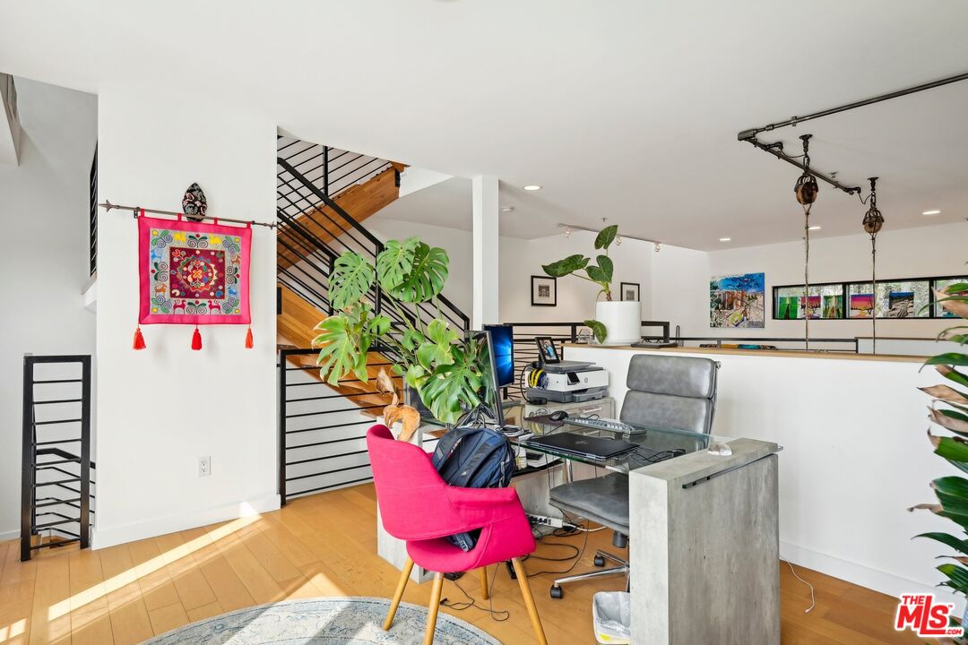 815 Hampton Dr Unit: 3