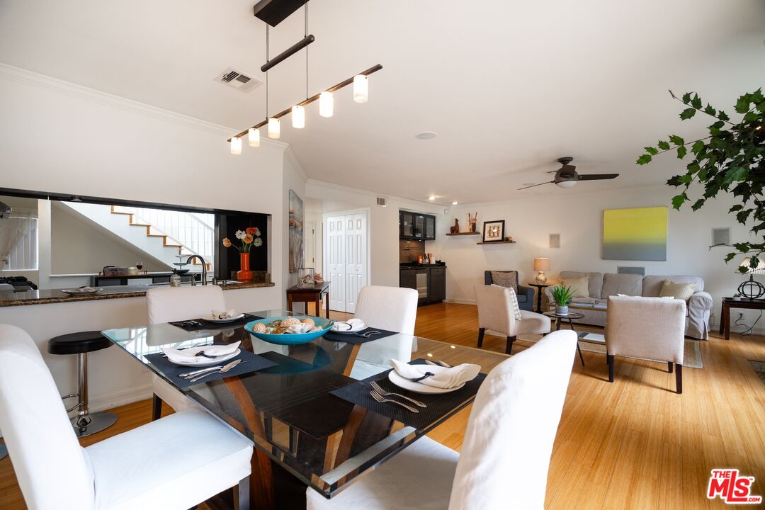 1240 24th St Unit: 3