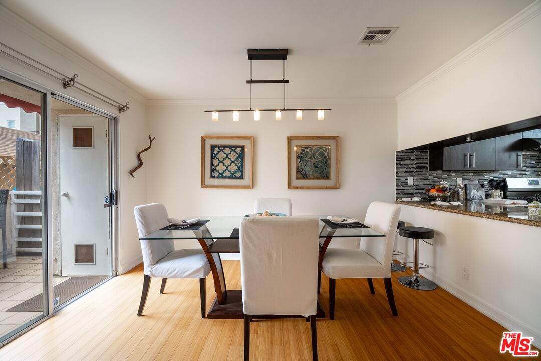 1240 24th St Unit: 3