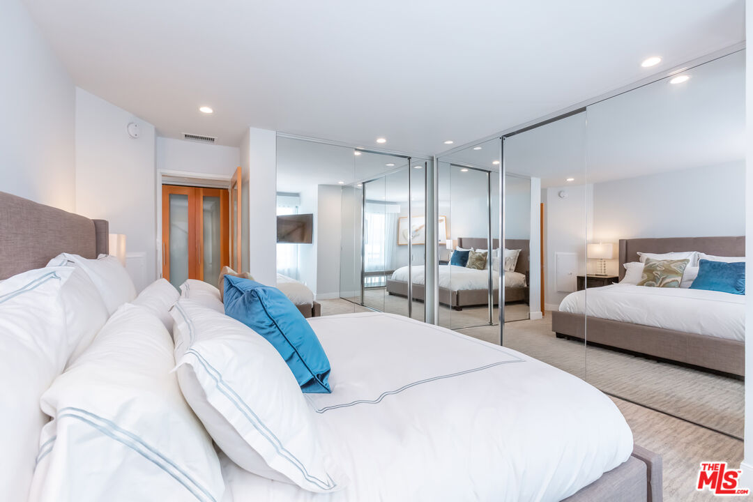 18 Union Jack St Unit: 302