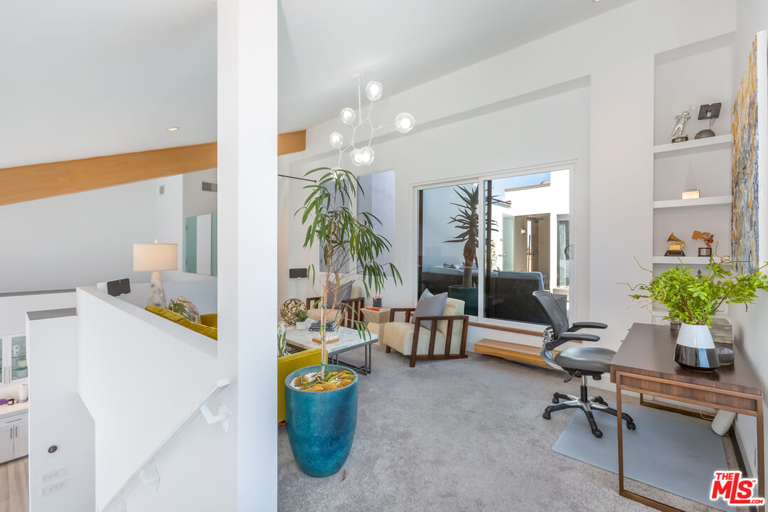 18 Union Jack St Unit: 302