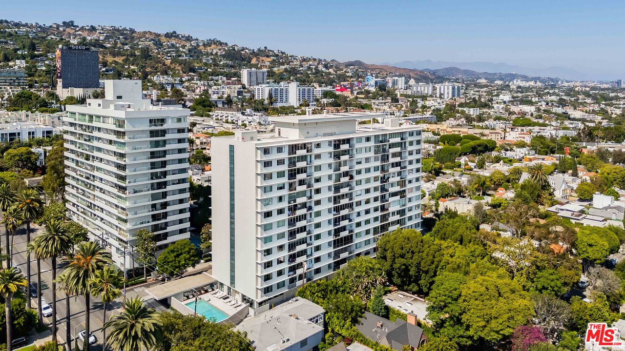 818 N Doheny Dr Unit: 501