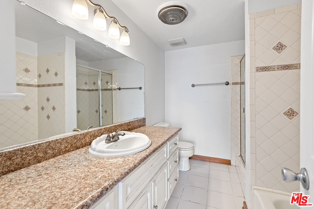 1115 S Elm Dr Unit: 412