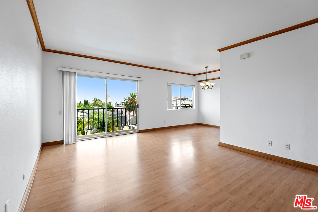 1115 S Elm Dr Unit: 412