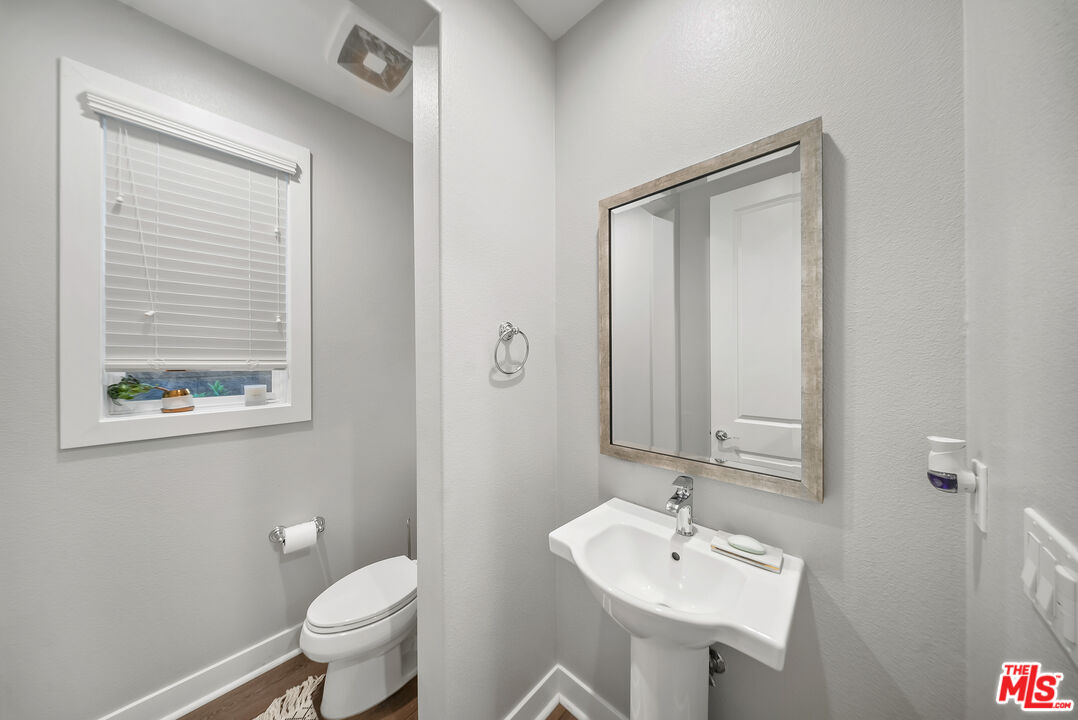 20643 W Wood Rose Ct