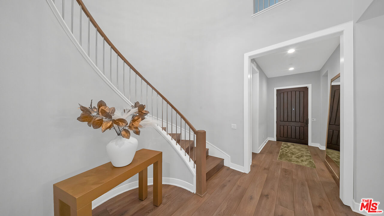 20643 W Wood Rose Ct