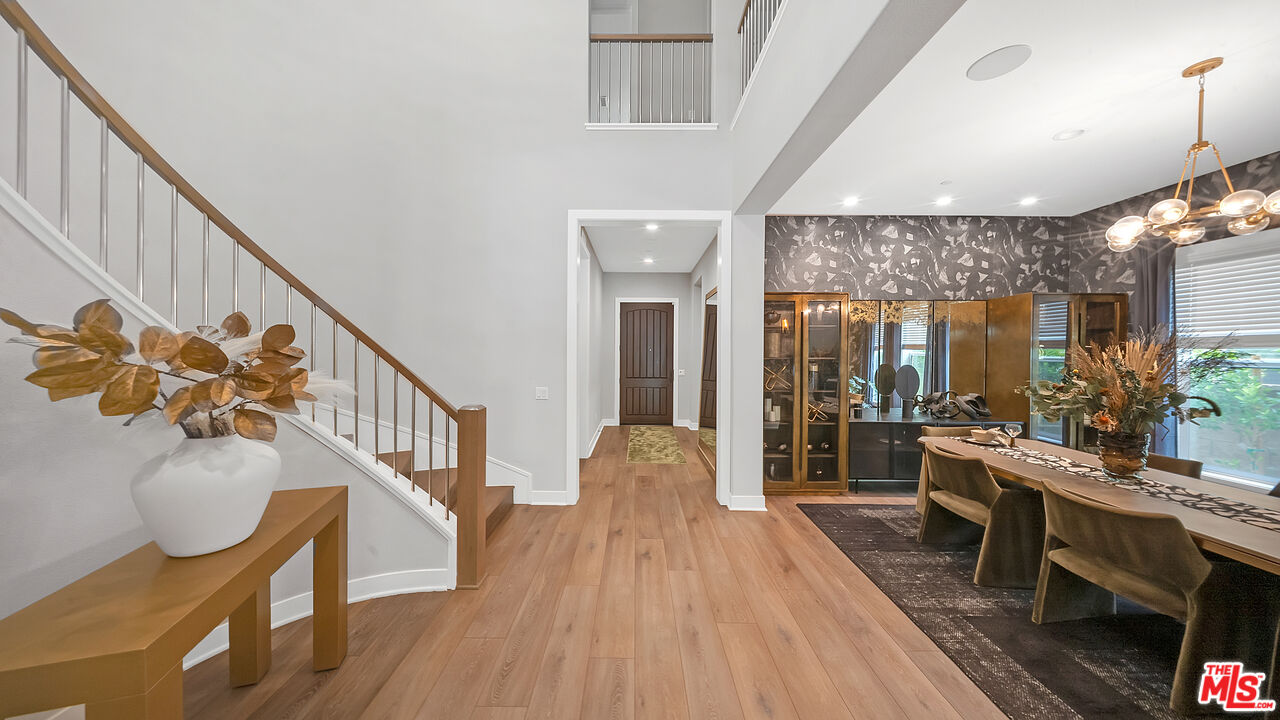 20643 W Wood Rose Ct