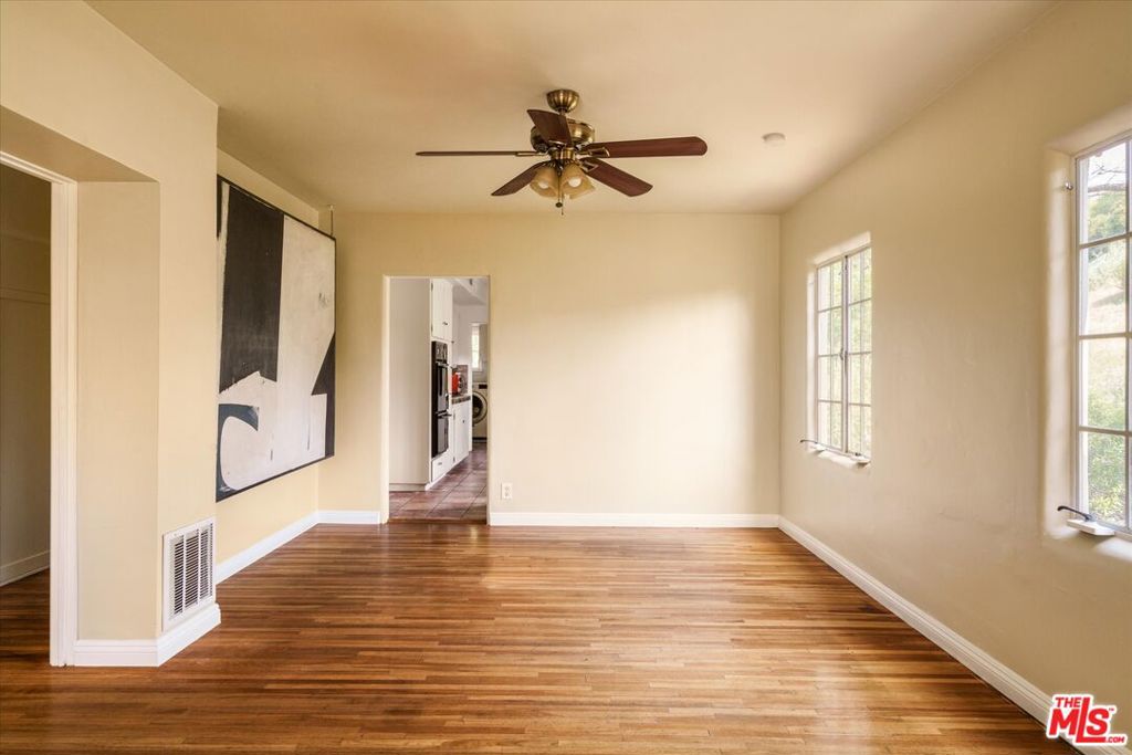 11111 Tujunga Canyon Boulevard