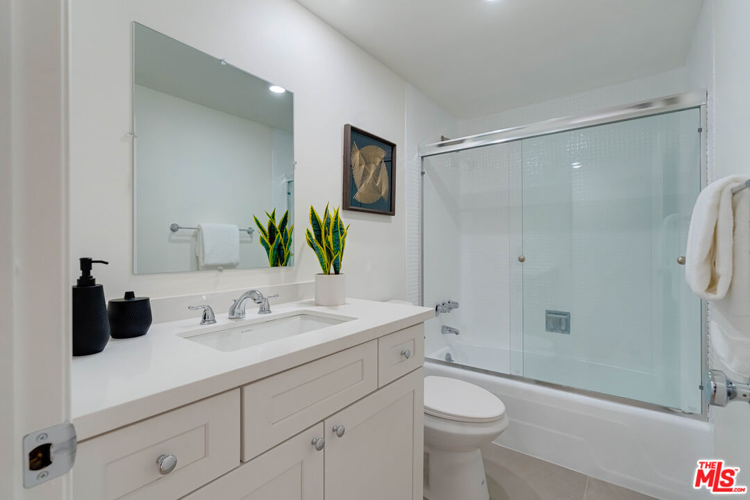 10501 Wilshire Blvd Unit: 816
