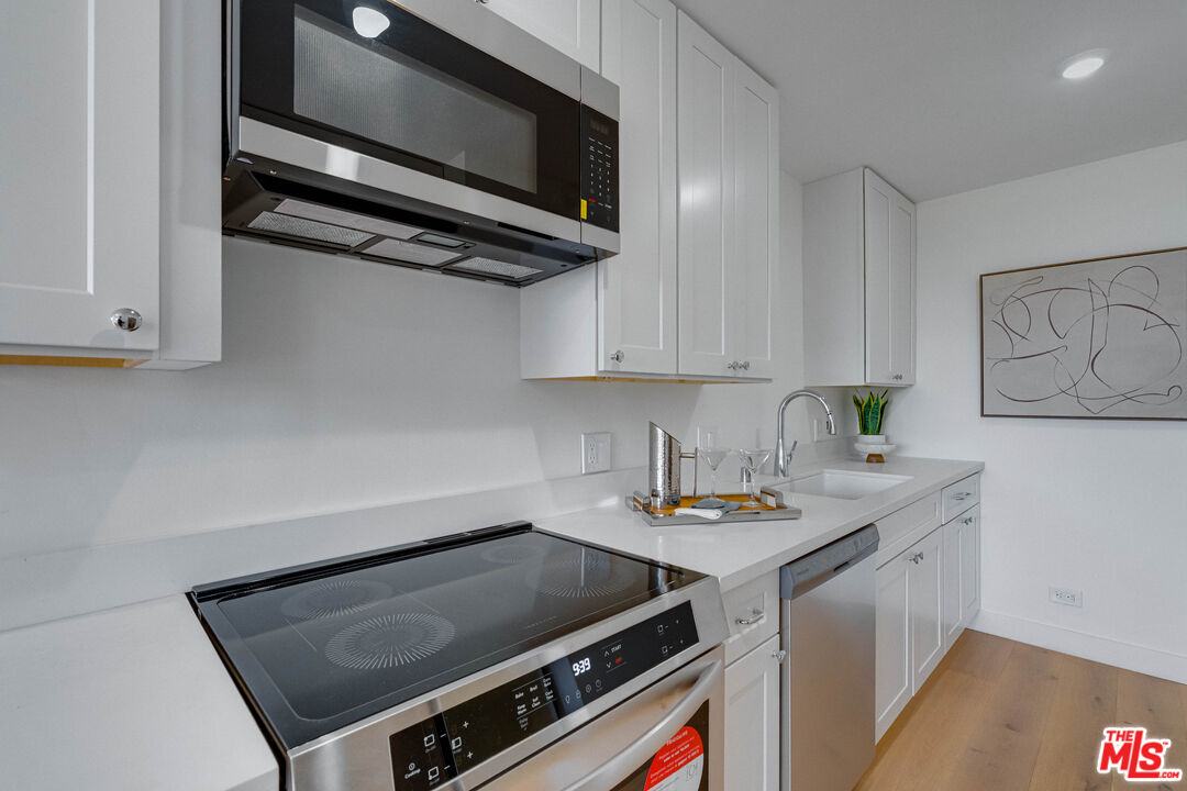 10501 Wilshire Blvd Unit: 816