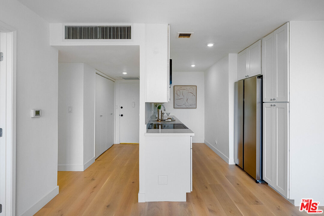 10501 Wilshire Blvd Unit: 816