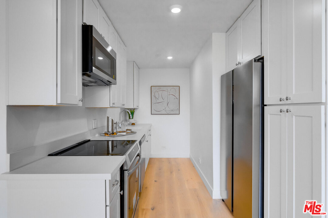10501 Wilshire Blvd Unit: 816