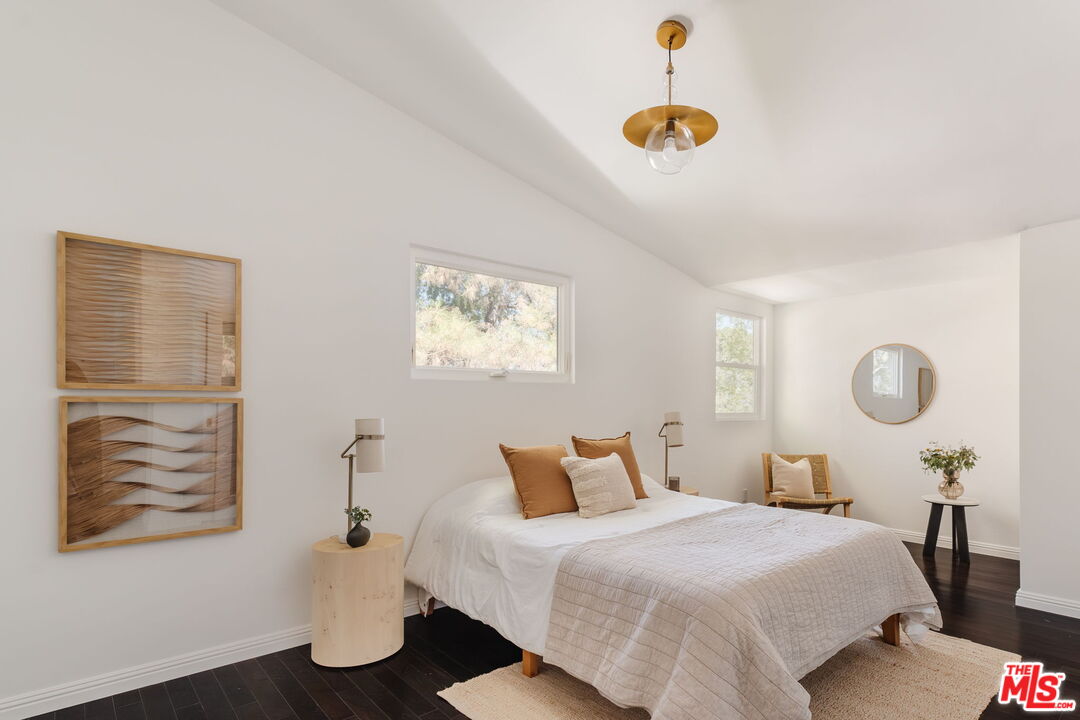 17008 Escalon Dr