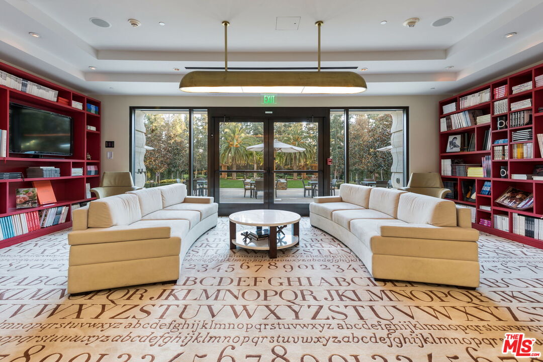 1 W Century Dr Unit: 28B