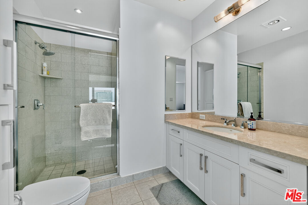 10727 Wilshire Blvd Unit: 1802