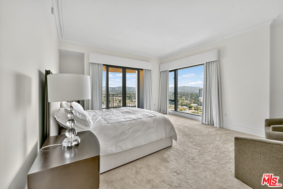 10727 Wilshire Blvd Unit: 1802