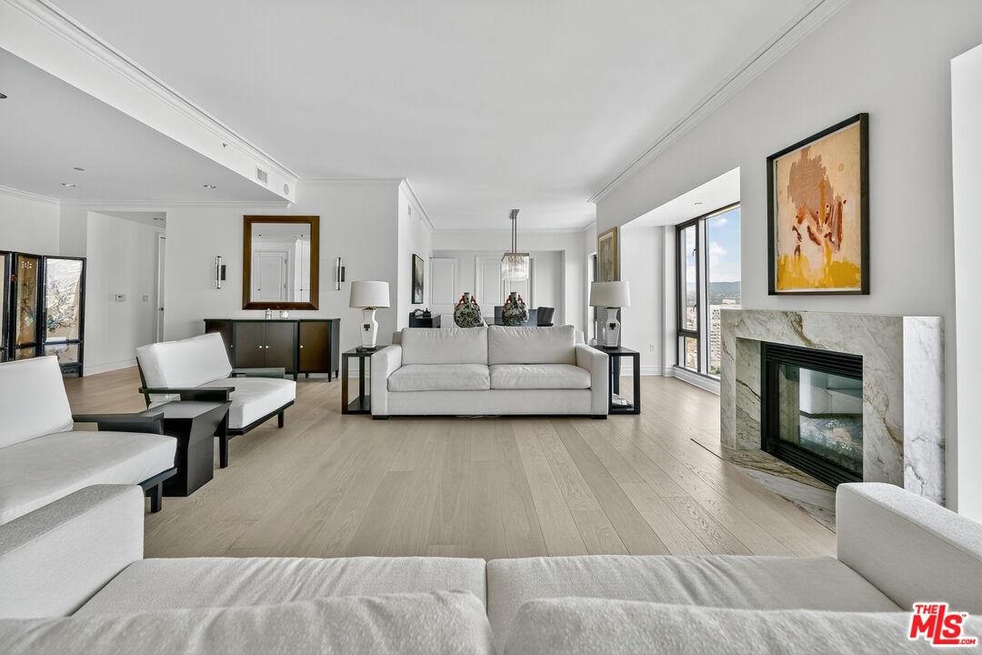 10727 Wilshire Blvd Unit: 1802