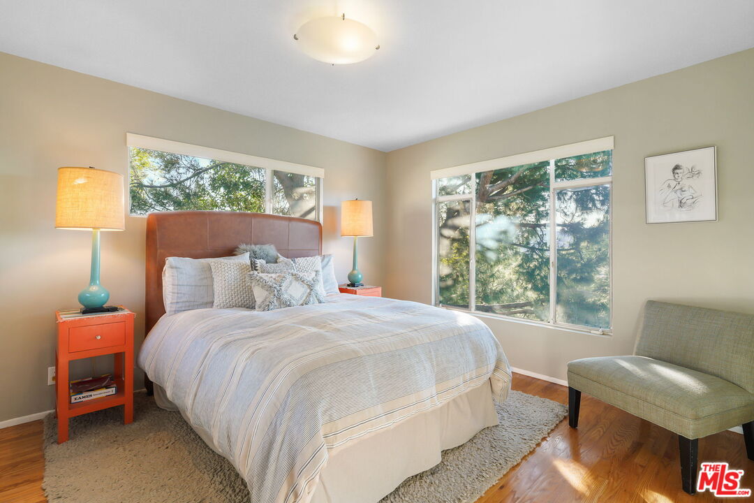 1313 Corona Dr