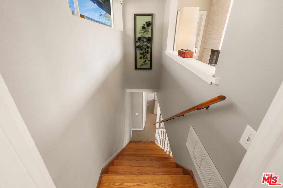 1313 Corona Dr