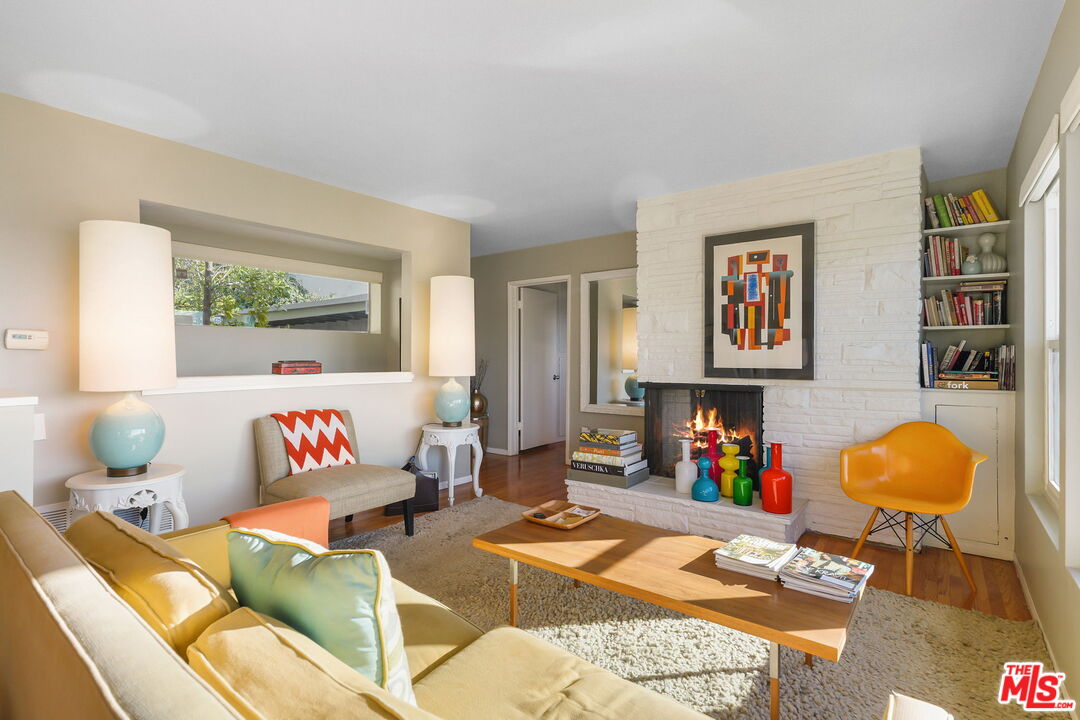 1313 Corona Dr
