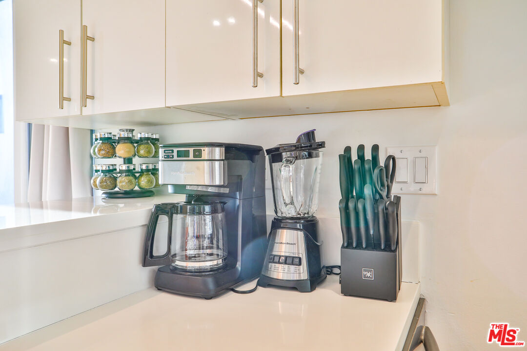 2207 Ocean Front Walk Unit: 4