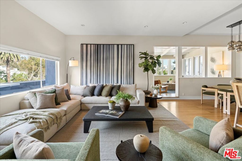 11627 Chenault Street 5