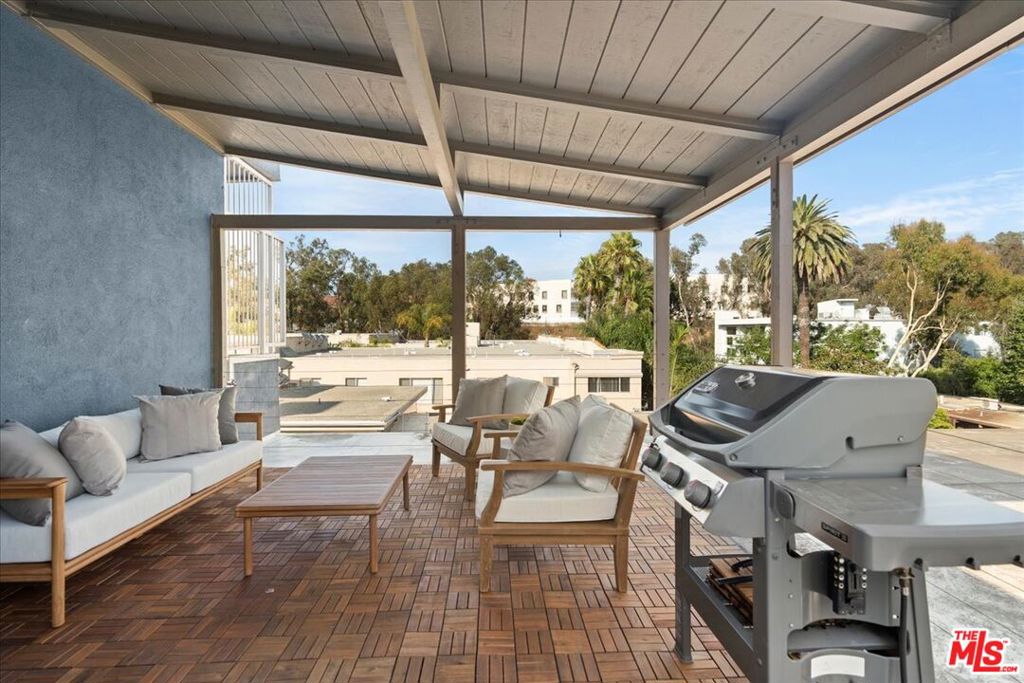 11627 Chenault Street 5