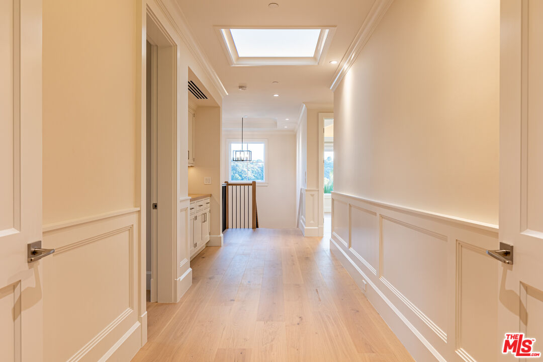9929 Anthony Pl