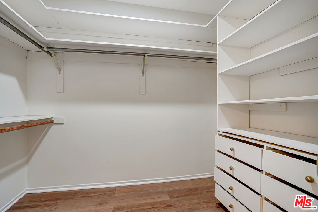 1351 N Crescent Heights Blvd Unit: 308