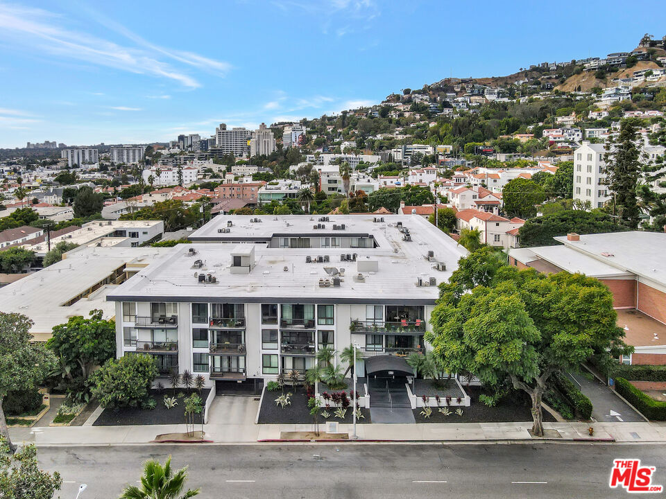 1351 N Crescent Heights Blvd Unit: 308