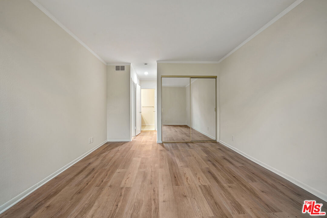 1351 N Crescent Heights Blvd Unit: 308