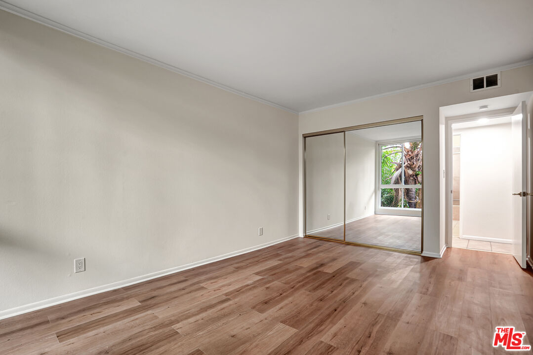 1351 N Crescent Heights Blvd Unit: 308