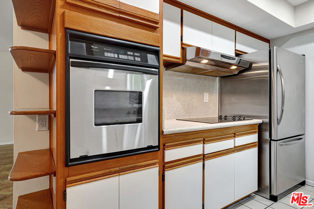 1351 N Crescent Heights Blvd Unit: 308