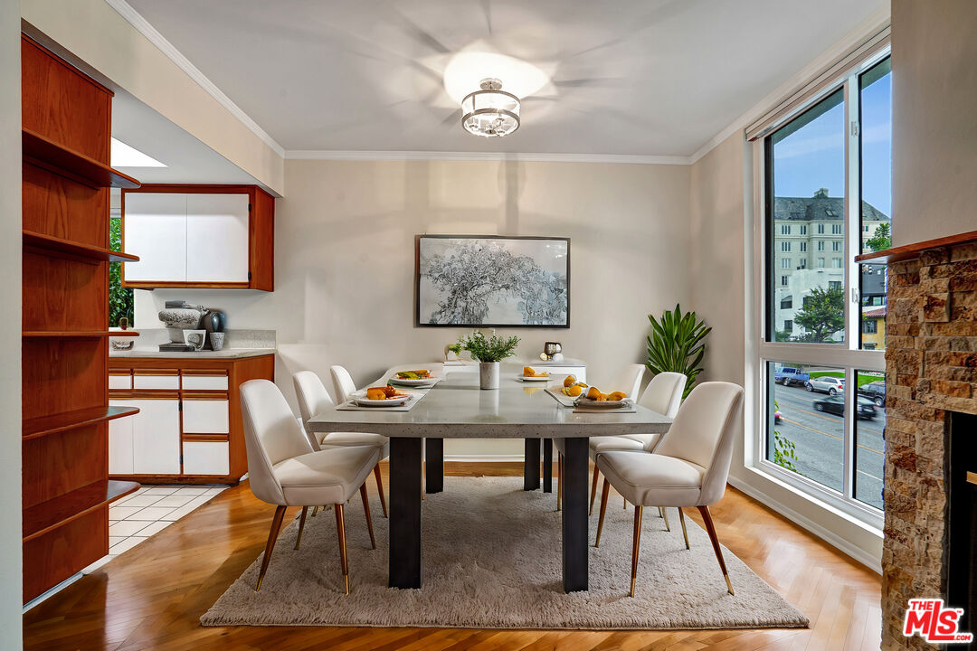 1351 N Crescent Heights Blvd Unit: 308