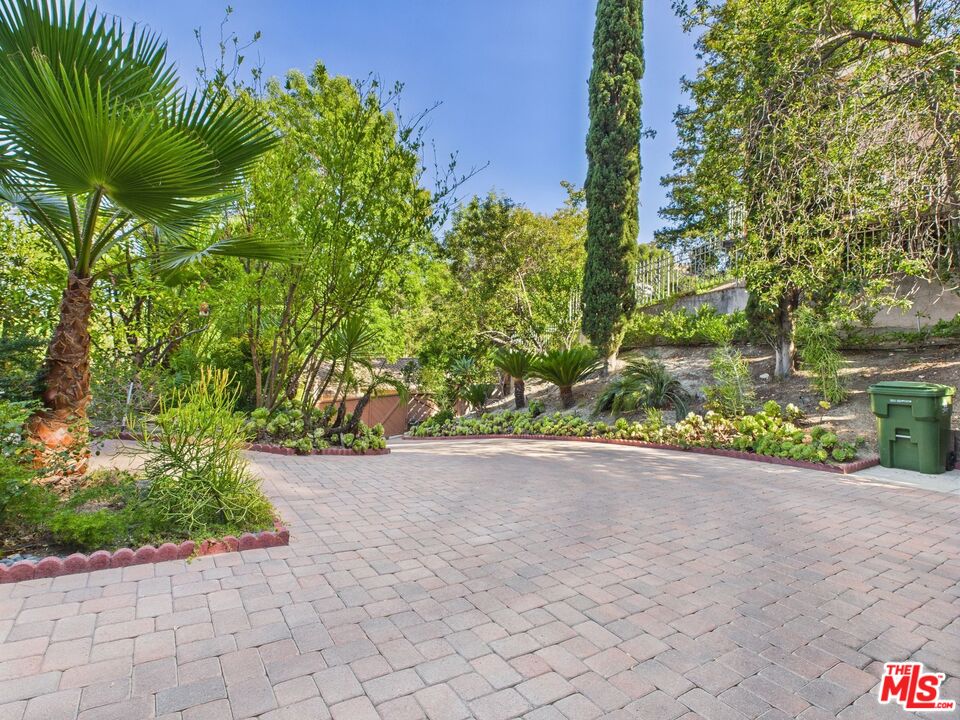 4723 Dunas Ln