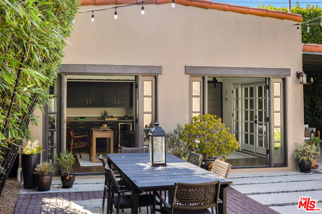 845 S Cloverdale Ave