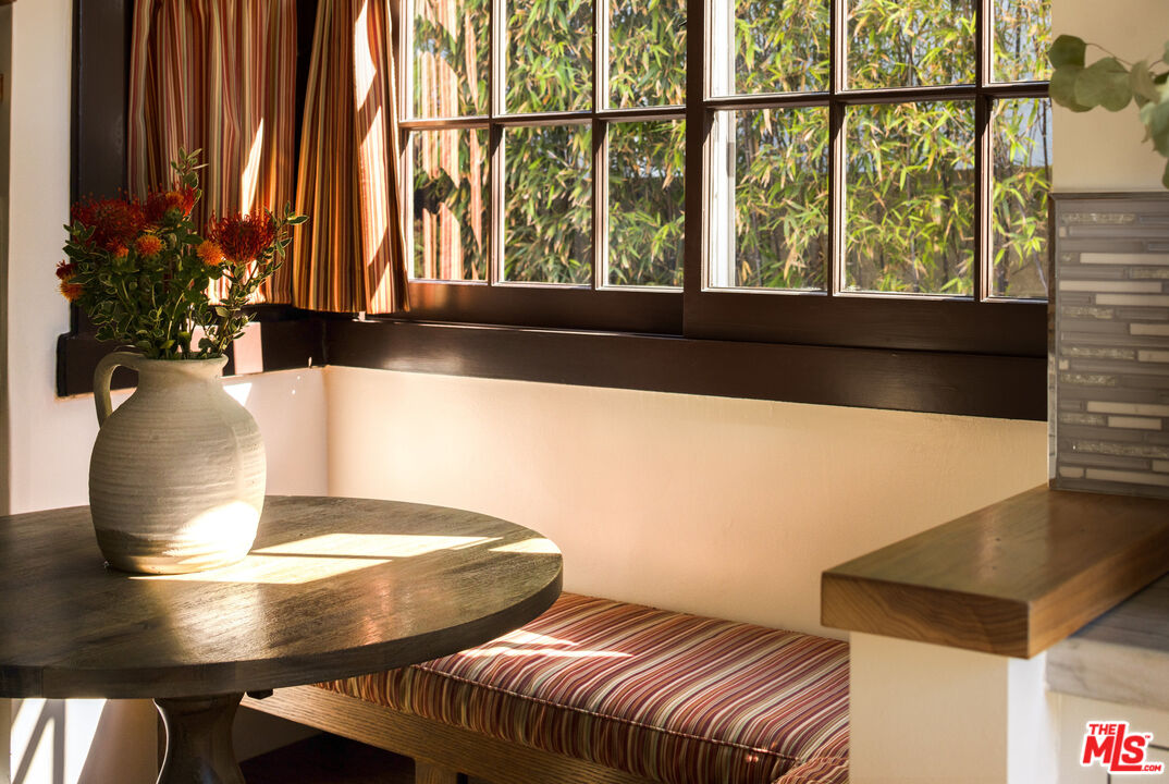 845 S Cloverdale Ave