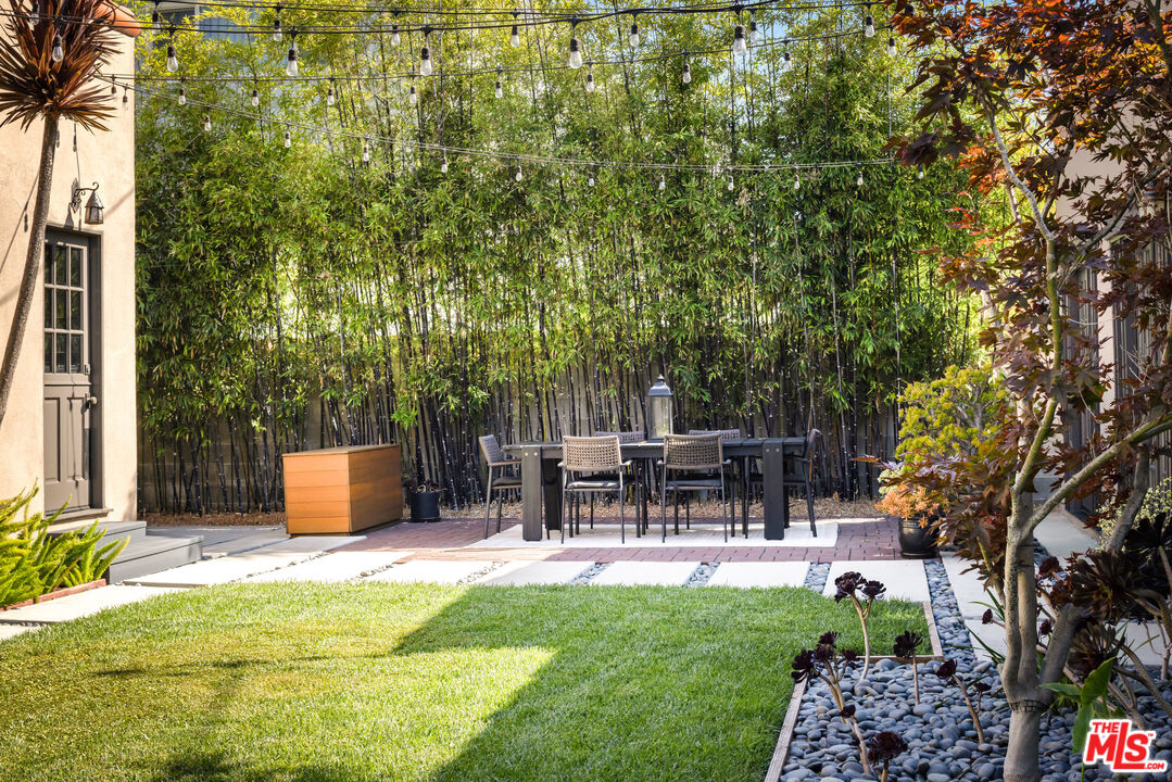 845 S Cloverdale Ave