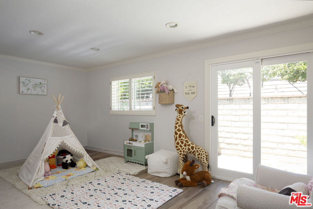 26430 Emerald Dove Dr