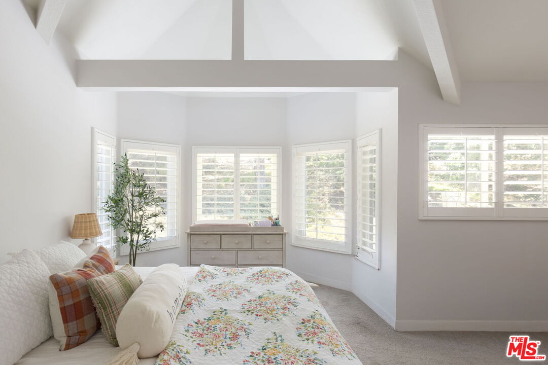 26430 Emerald Dove Dr