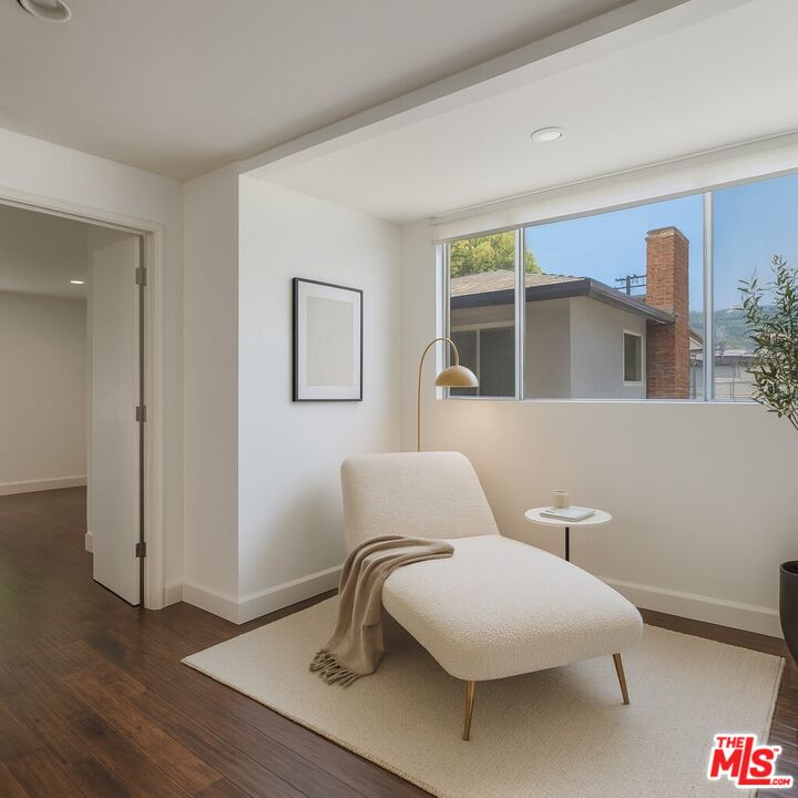 603 N Doheny Dr Unit: 2B