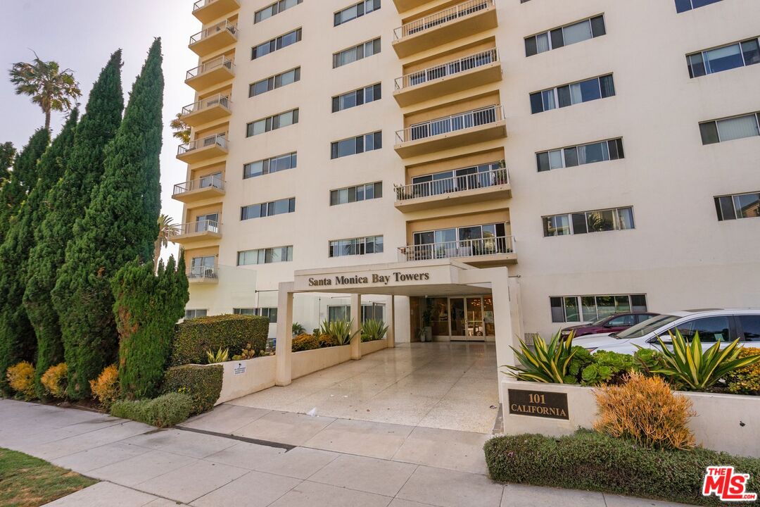 101 California Ave Unit: 1204