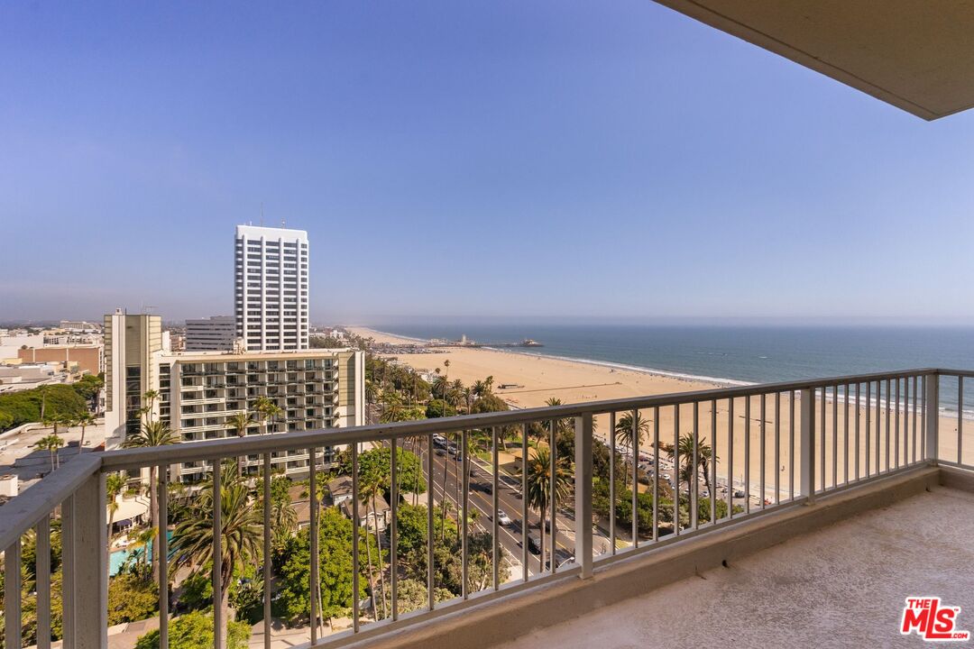 101 California Ave Unit: 1204