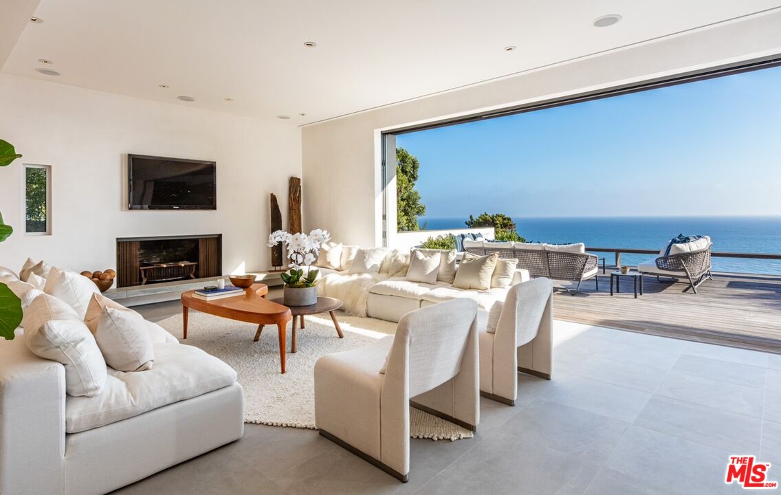 32554 Pacific Coast HWY