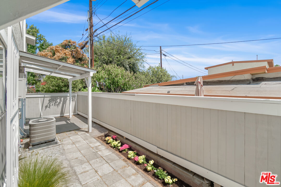 13974 Francisquito Ave Unit: 8