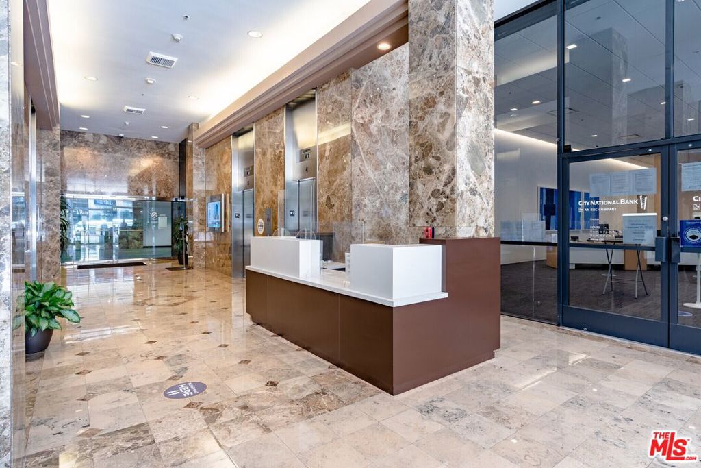 16133 Ventura Boulevard 700