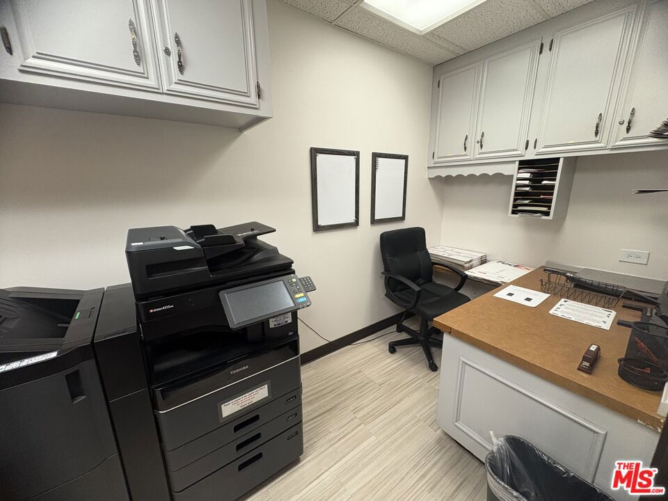 16133 Ventura Boulevard 700