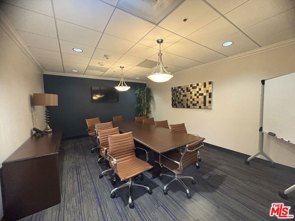 16133 Ventura Boulevard 700